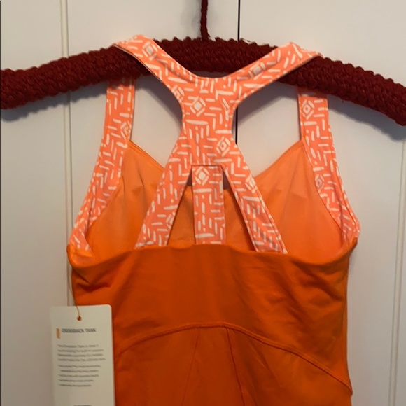 NWT Lucy Crossback Tank - Picture 4 of 6